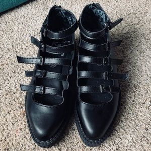 TUK multi strap pointed Mary Jane creeper